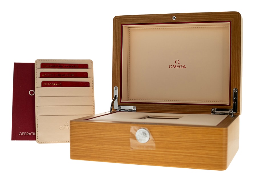 Omega Aqua Terra 150m Gents 220.10.41.21.10.001 Image 5